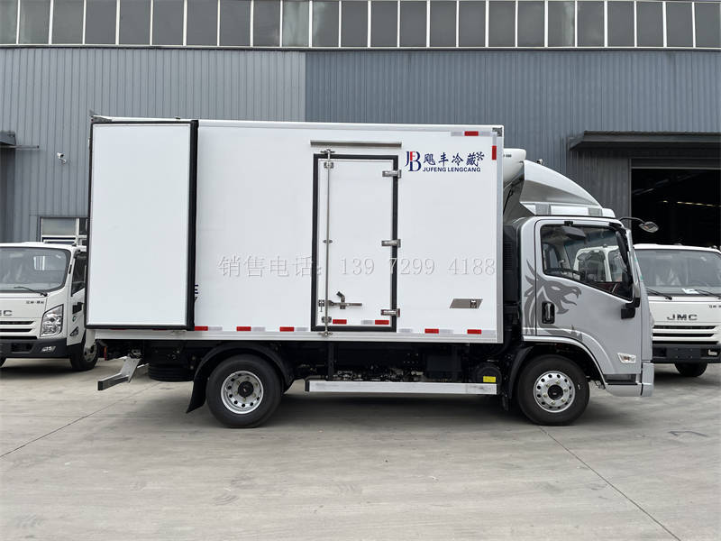 4.2米自动挡陕汽德龙k5000冷藏车的价格