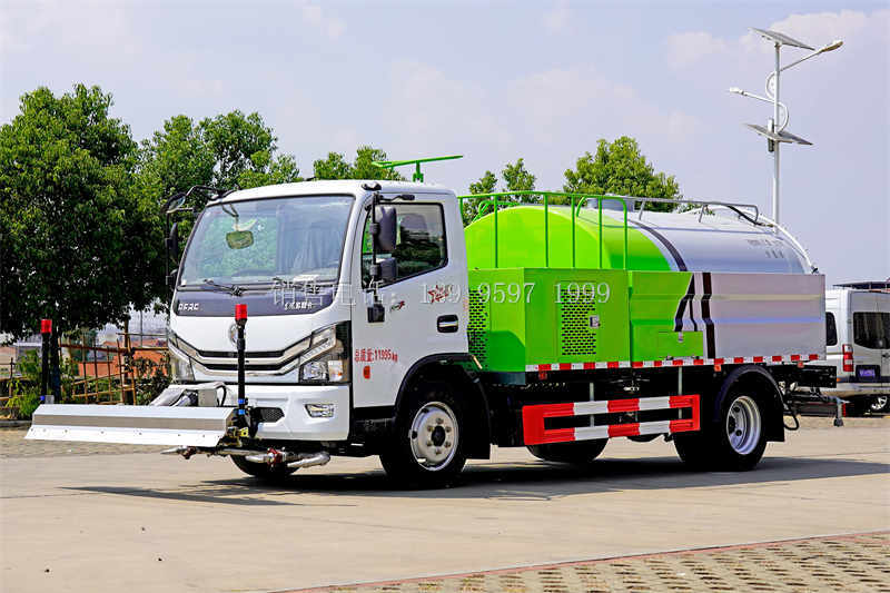 国六东风大多利卡D7路面清洗车价格