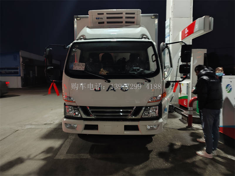 4米2轻卡江淮骏铃V5冷藏车价格