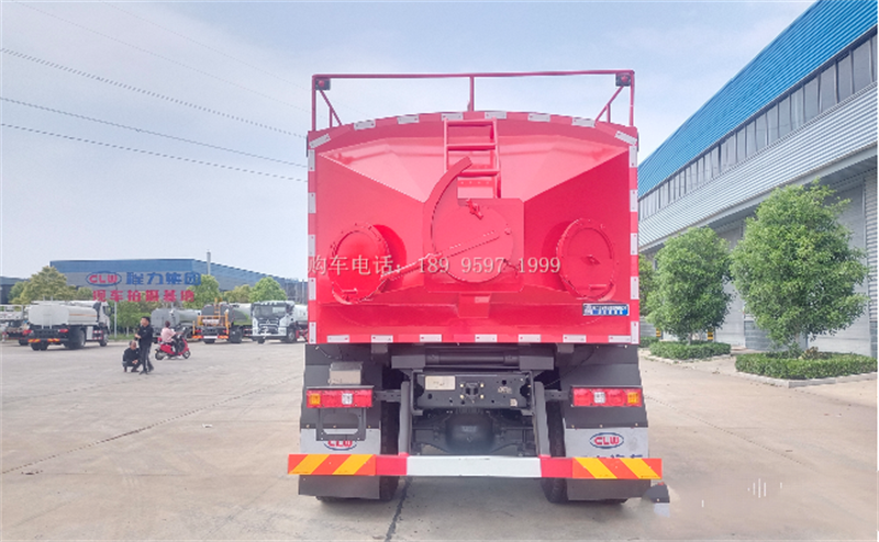 陕汽德龙新M3000前四后八油田压裂砂浆车