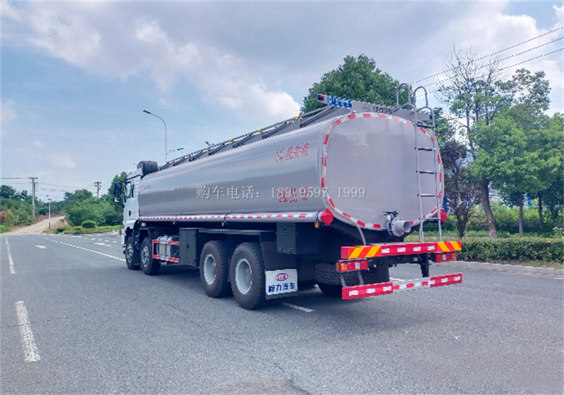 32方陕汽德龙新M3000前四后八供液车