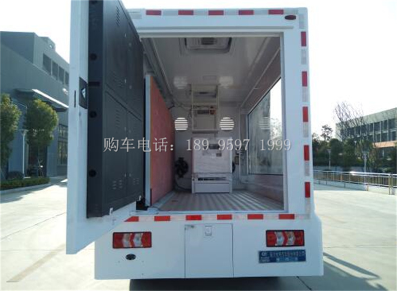 柳汽乘龙LED广告宣传车厂家价格