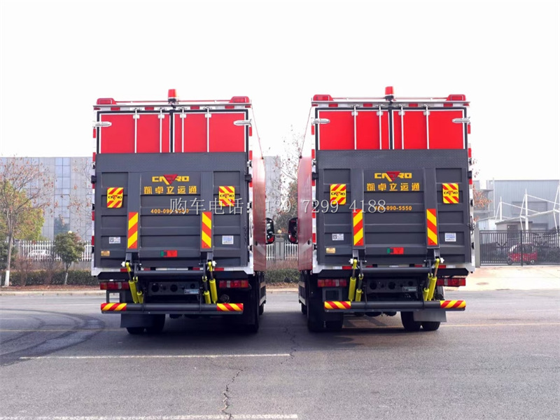 6米8重汽汕德卡G5M消防警用后勤保障冷藏车