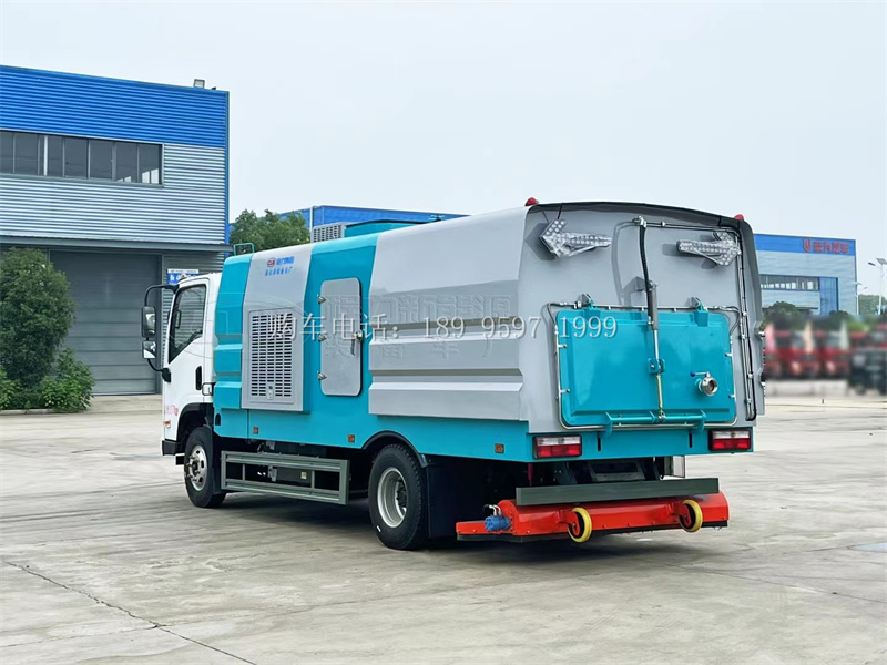 东风华神纯电动后置吸尘车生产厂家