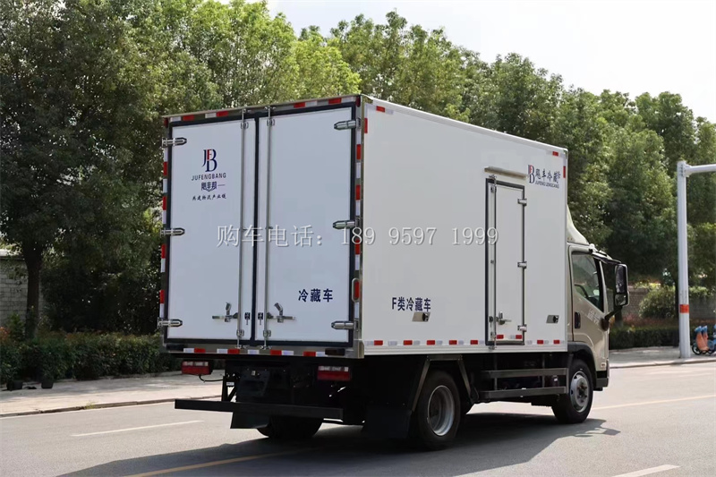 小黄牌4米2一汽解放领途冷藏车厂家
