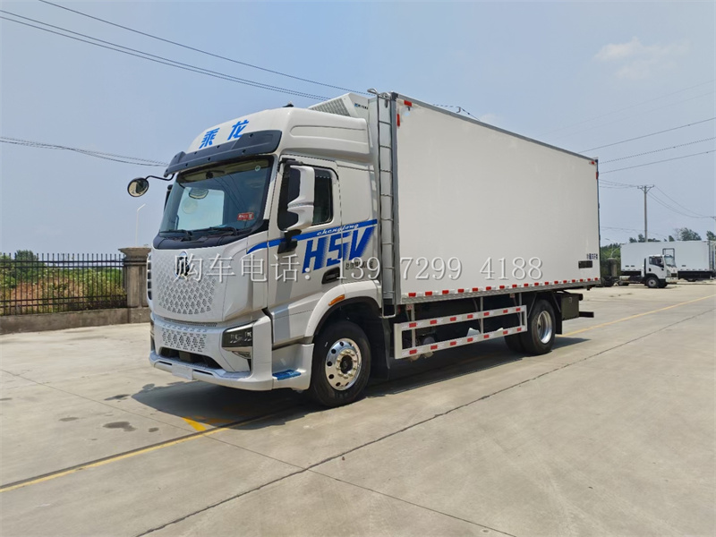 新款6米8柳汽乘龙H5V冷藏车厂家报价