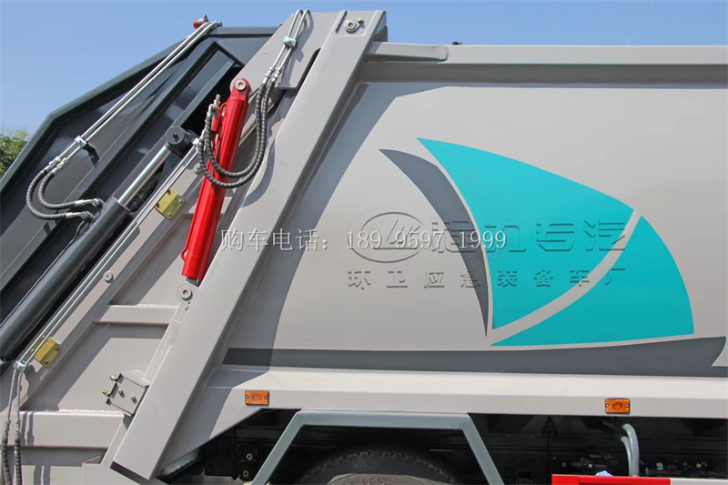 程力8方东风大福瑞卡压缩垃圾转运车厂家