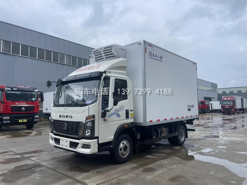 蓝牌重汽豪沃统帅宽体冷藏车4.2米厂家