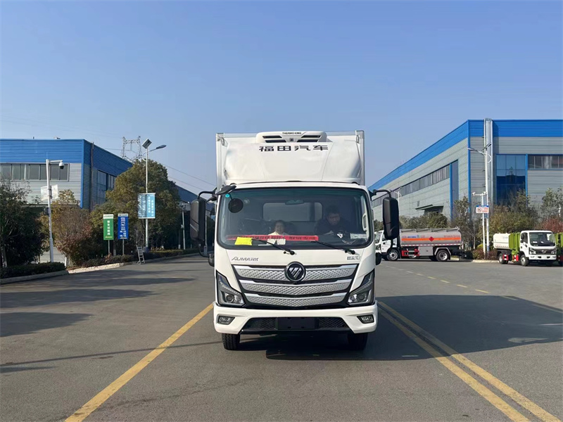 4.2米福田欧马可欧康158马力自动挡冷藏车厂家