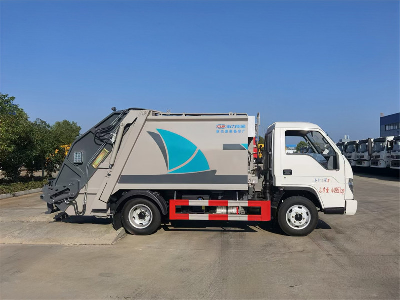 蓝牌4.8方福田小卡之星3压缩垃圾车厂家