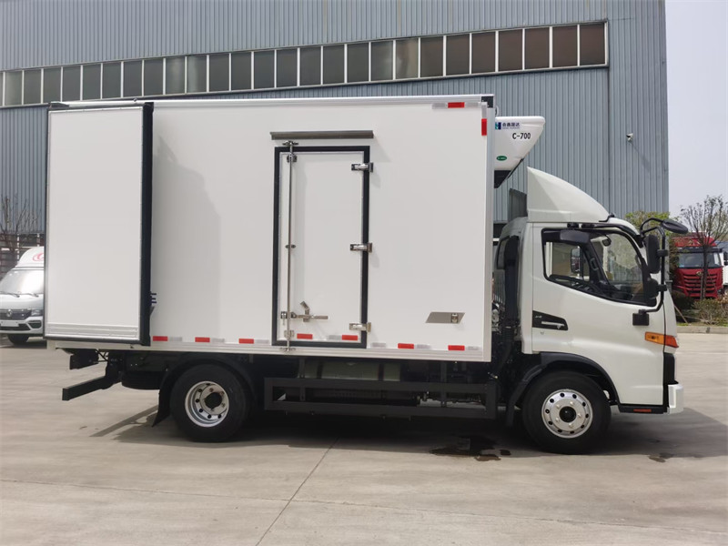 新款4.2米江淮天然气冷藏车来袭