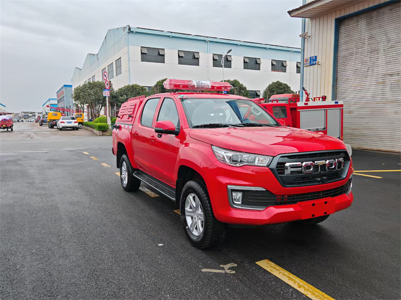 《福田大将军皮卡指挥车：应急救援的得力助手》