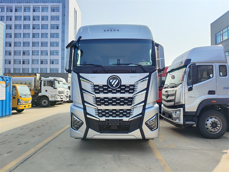 《9米6福田欧曼EST星辉版前四后八冷藏车:冷链运输的巅峰之作》