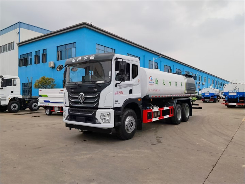 《20立方东风华神T5后双桥绿化洒水车：城市的绿色精灵》