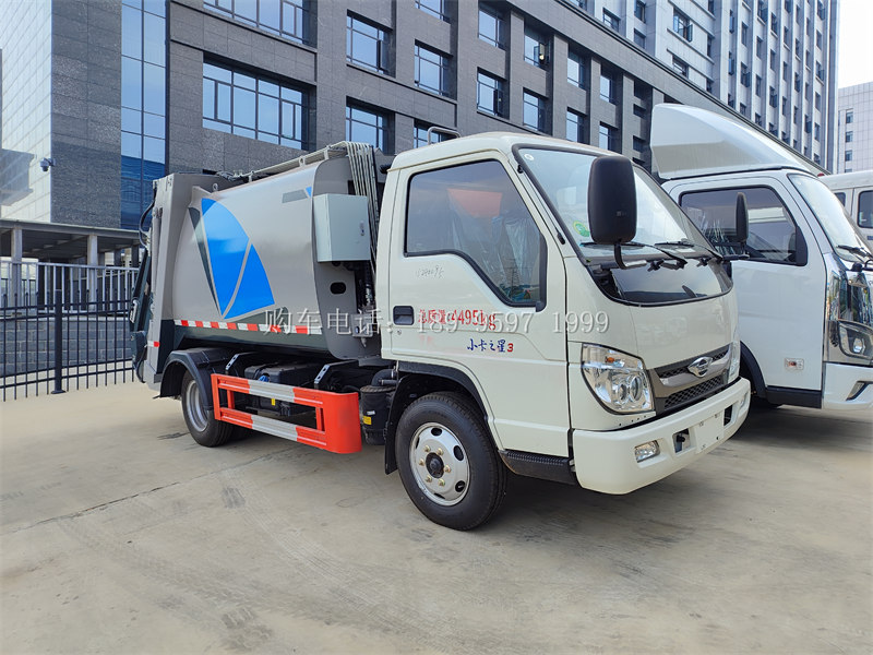 《蓝牌5.8方福田小卡之星3全柴115马力压缩垃圾车：城市清洁的好帮手》