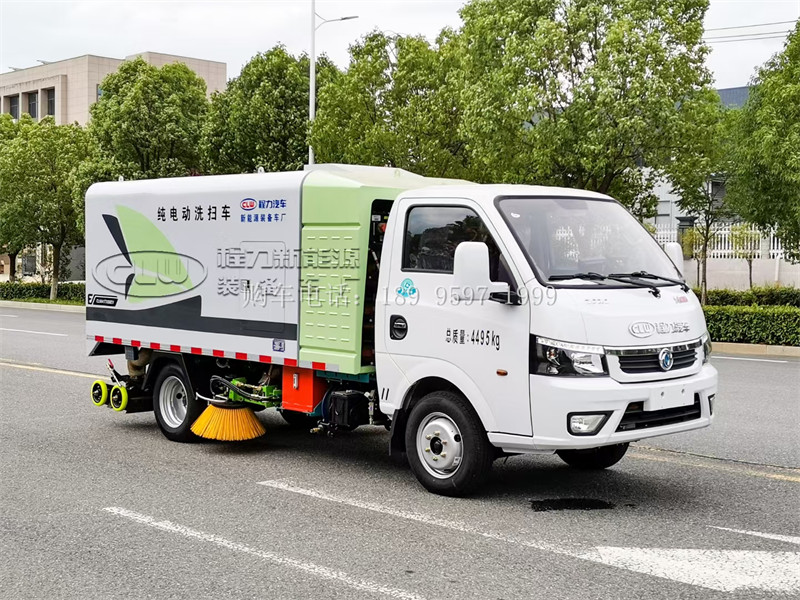 东风华神纯电动新能源洗扫车：城市清洁的绿色先锋