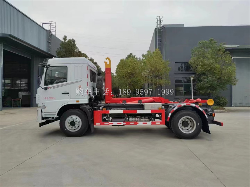 东风华神F9勾臂式垃圾车:城市清洁的高效能手