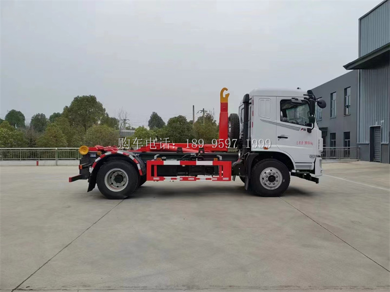 东风华神F9勾臂式垃圾车:城市清洁的高效能手