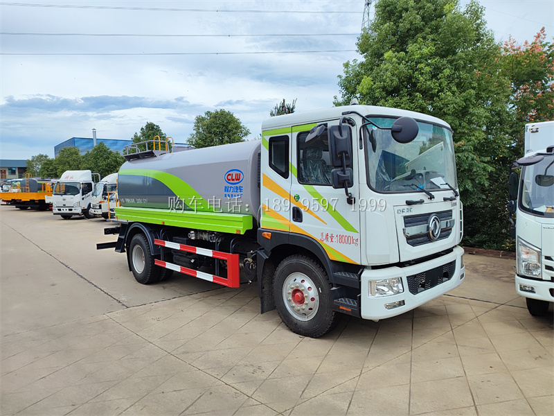 东风大多利卡14方D9绿化喷洒车：城市绿色守护者