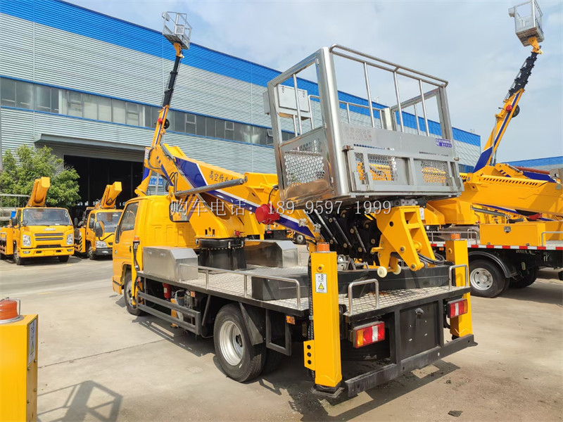 蓝牌28米江铃顺达高空作业车:高空舞者,安全先锋